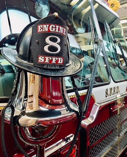 Standard 2 Banner Shield w/ Center Image or Number